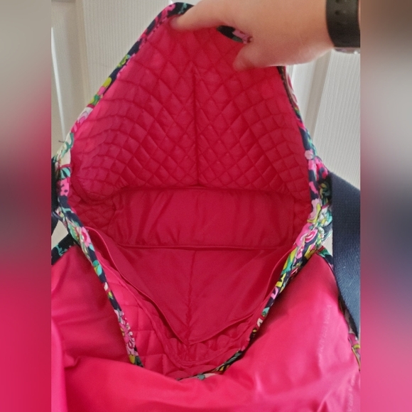 Vera Bradley Messenger Bag in Petal Paisley Navy Summer 2014 - Picture 12 of 14